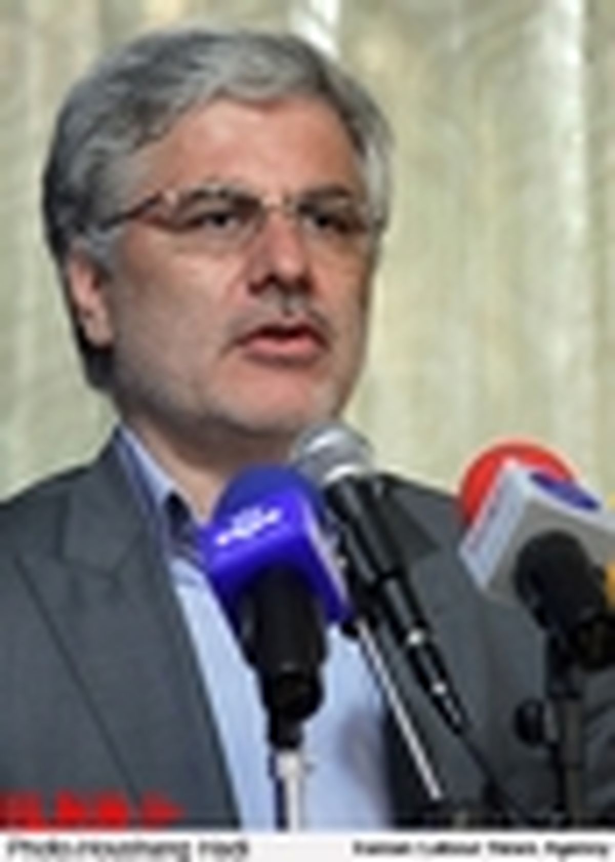 درمان اولویت اصلی دولت است