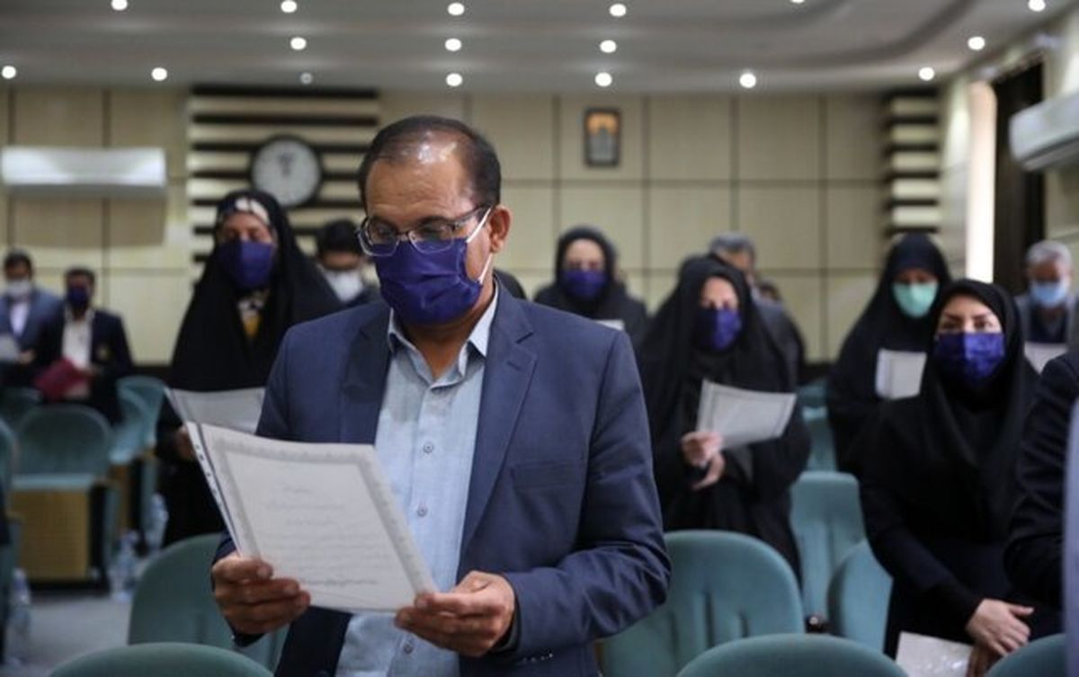 برگزاری مراسم تحلیف مشاوران خانواده مرکز وکلای قوه قضائیه در فارس 