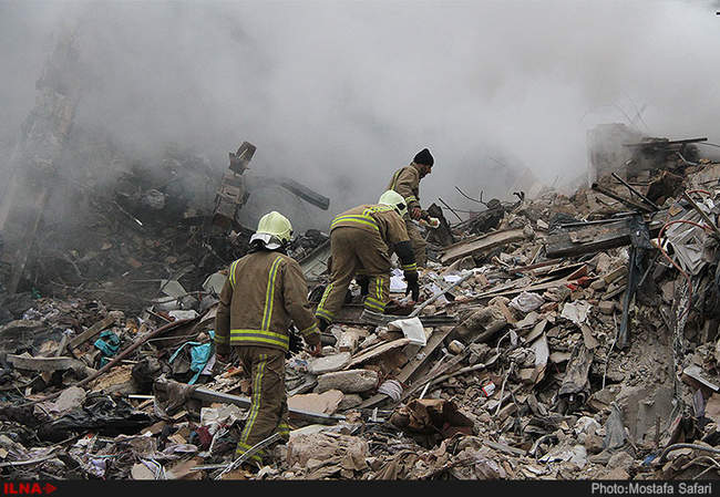 سومین روز حادثه پلاسکو/1