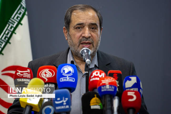 مراسم افتتاحیه نمایشگاه هنری نغمه‌های بی صدا