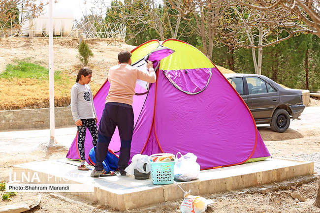 مسافران نوروزی باغ فدک اصفهان‎