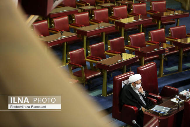 هشتمین اجلاس رسمی پنجمین دوره مجلس خبرگان رهبری 