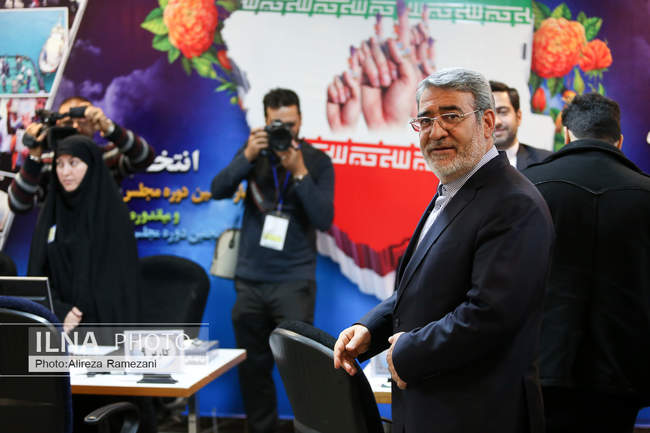 ثبت نام داوطلبان انتخابات مجلس در تهران