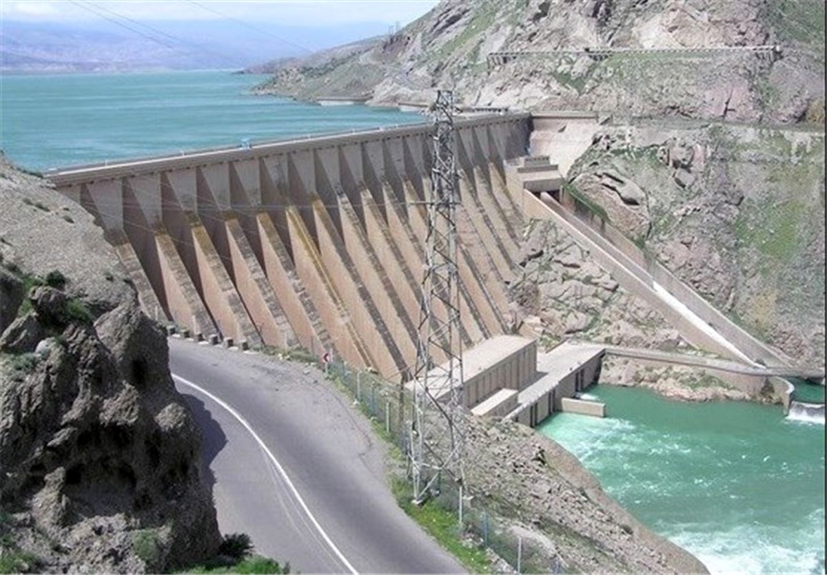 کاهش ۵۰ درصدی ذخیره آب سد سفیدرود نسبت به سال گذشته