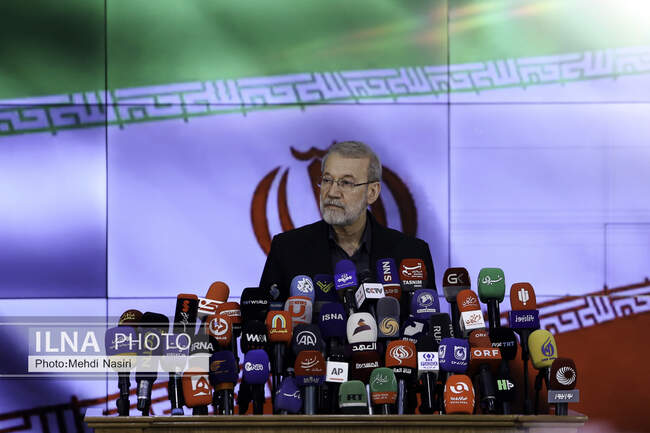  علی لاریجانی