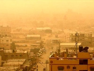 هشدار نارنجی رگبار باران و خیزش گرد و خاک در استان‌های جنوبی/ ماندگاری موج گرما در اغلب نقاط کشور تا پایان هفته