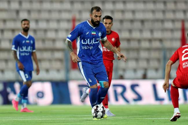 گزارش تصویری دیدار تراکتور و استقلال