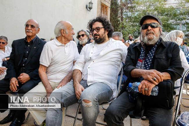 مراسم تشییع پیکر ناصر تقوایی