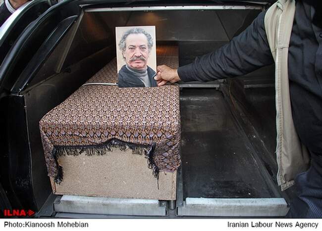 37563