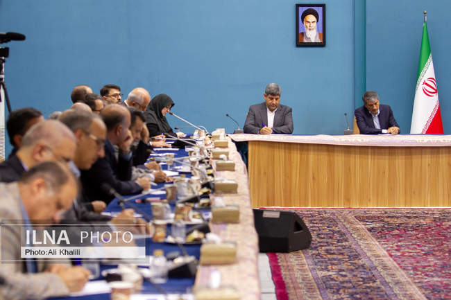 نشست هم‌ اندیشی روسای دانشگاه‌های کشور با معاون اول رئیس‌جمهور