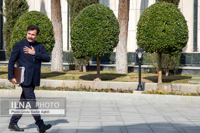 حاشیه جلسه هیات دولت - ۲۹ بهمن