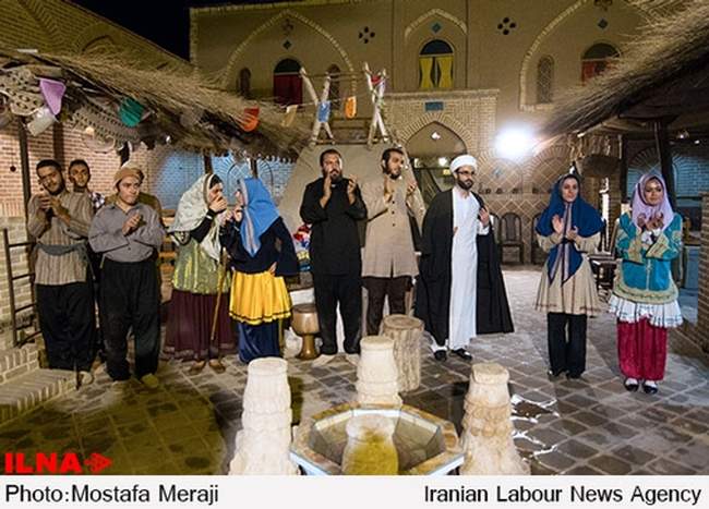 نمایش سرمه در قم به روی صحنه رفت