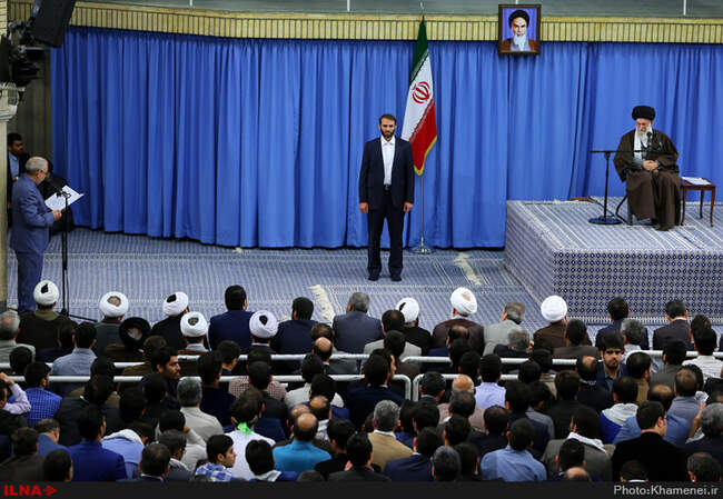 دیدار معلمان و فرهنگیان با رهبر انقلاب اسلامی 