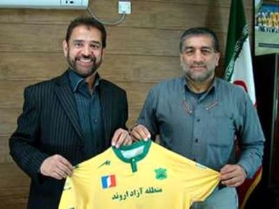 فیروز کریمی: بنای تغییر در کادر فنی فعلی را نداریم/ فوتبال ناب آبادانی را به نمایش می‌گذاریم