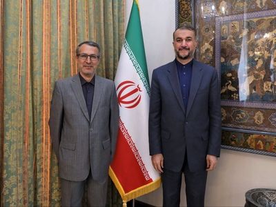 سرکنسول جدید ایران  در سلیمانیه با وزیر امور خارجه دیدار کرد