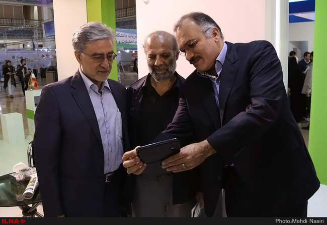 بازدید علیرضا محجوب رئیس فراکسیون کارگری مجلس ازنمایشگاه مطبوعات و خبرگزاری‌ها 