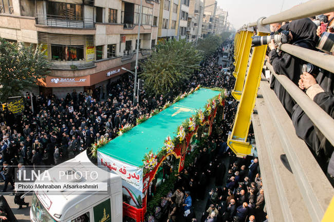 تشییع ۱۰۰ شهید گمنام دفاع مقدس