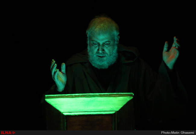 تئاتر آیینی خورشید کاروان‎