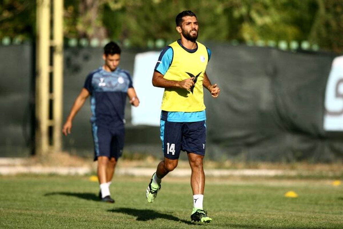 نیک‌نفس: کاش پرسپولیس در شرایط برابر قهرمان می‌شد
