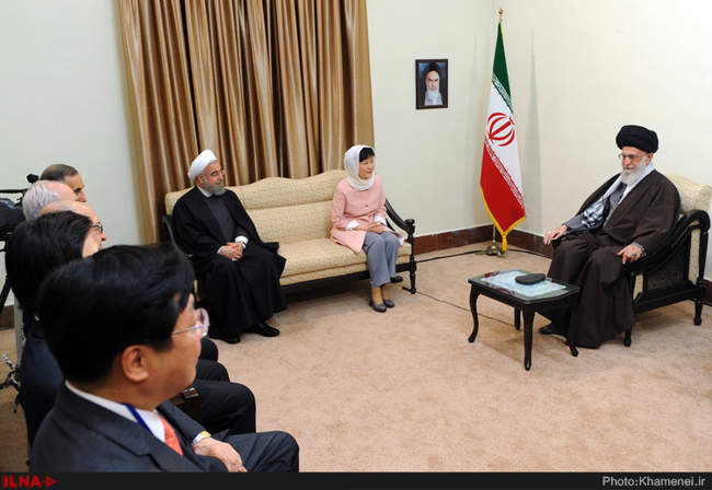 دیدار رئیس جمهوری کره جنوبی با حضرت آیت‌الله خامنه‌ای رهبر انقلاب ا