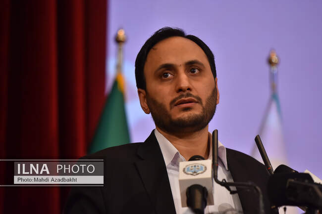  بهادری جهرمی سخنگوی دولت