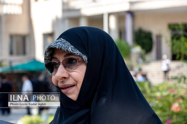 حاشیه هیئت دولت - اول شهریور