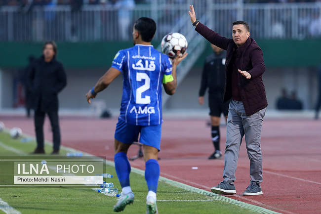 دیدار تیمهای استقلال تهران و پرسپولیس تهران