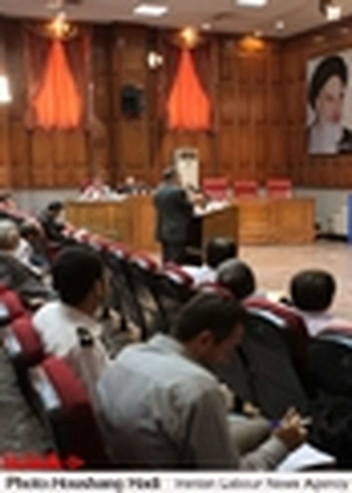 وکیل «س. ن»: موکلم از غیر قانونی بودن چک‌ها بی‌اطلاع بوده است