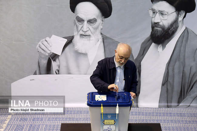 انتخابات چهاردهمین دوره ریاست جمهوری در حسینیه جماران