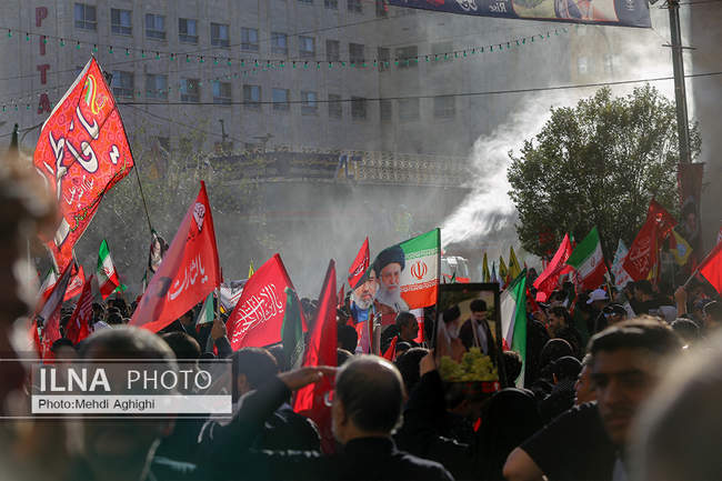تشییع پیکر مطهر رهبر شهید انقلاب در مشهد / 2