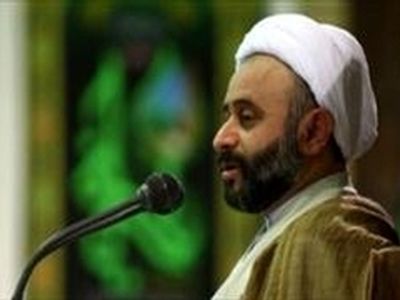 انقلاب ما باید اسلامی بماند