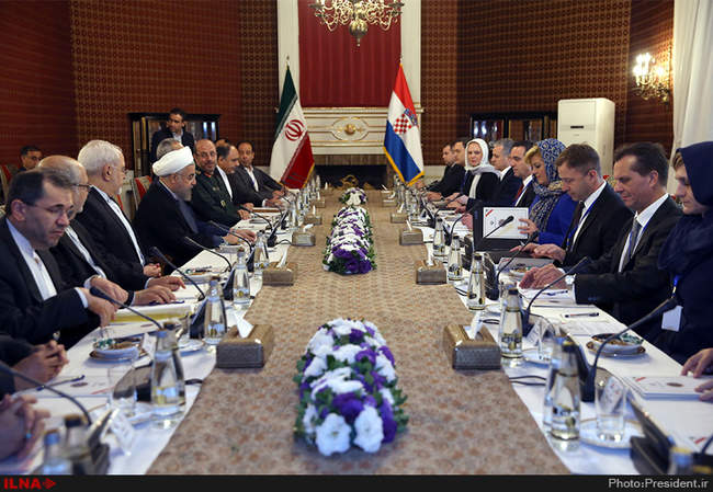 استقبال رسمی روحانی از رییس جمهوری کرواسی 