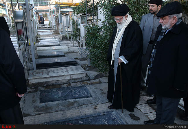 حضور رهبر انقلاب در مرقد مطهر امام خمینی(ره) و گلزار شهیدان