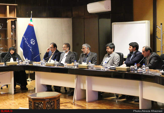 دیدار دبیر کل و هیئت اجرایی خانه کارگر با وزیر صنعت معدن و تجارت