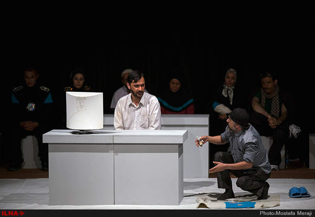 تئاتر منظومه در قم به روی صحنه رفت