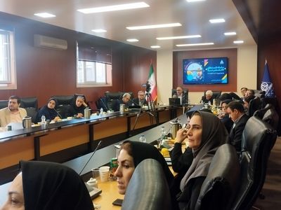 ازوجی: متوسط سهم کارگر ایرانی از تولید ۱۶ درصد کمتر از متوسط جهانی / محجوب: بازار مزد را مانند بازارهای دیگر شناور کنید!