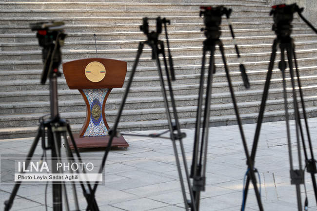  حاشیه جلسه هیات دولت -12 آذر