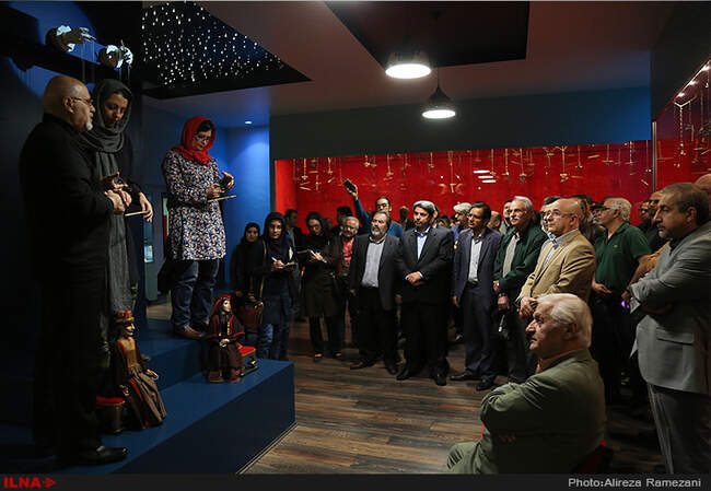 بازدید هنرمندان از موزه اپرای عروسکی بهروز غریب پور