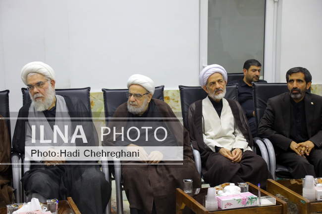 دیدار رئیس‌جمهور با علما و مراجع عظام در سفر به قم