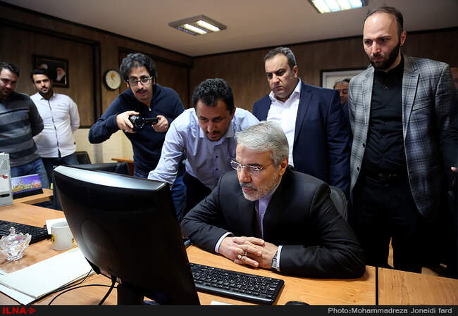 حضور محمدباقر نوبخت سخنگوی دولت در خبرگزاری کارایران( ایلنا) 