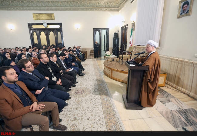دیدار جمعی از دانشجویان دانشگاه‌های مختلف کشور با آیت‌الله هاشمی رفسنجانی