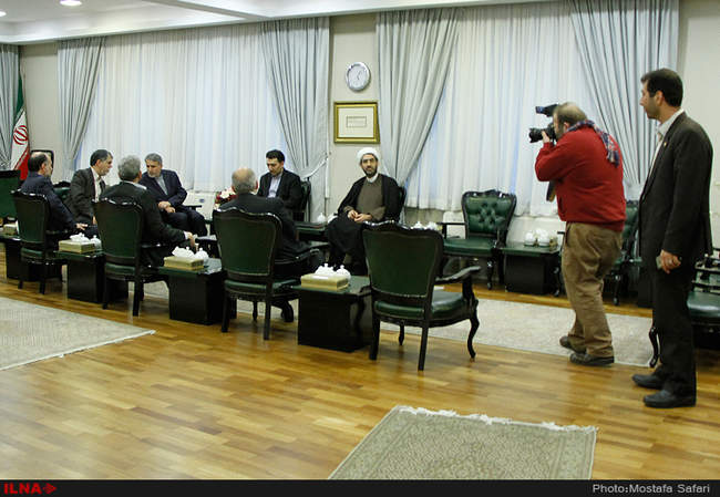 نخستین حضور رضاصالحی امیری در ساختمان وزارت ارشاد به عنوان وزیر 