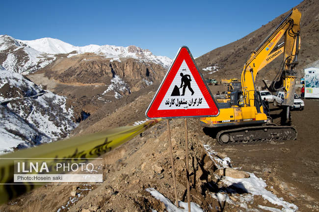 بازدید رئیس بنیاد مستضعفان از فاز ۳ آزادراه تهران شمال