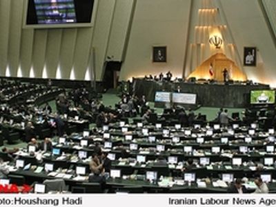 اسامی ناطقان میان دستور مجلس