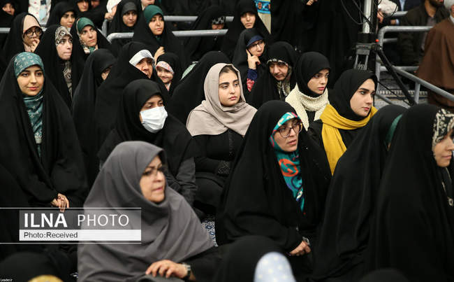 دیدار مسئولان نظام و سفرای کشورهای اسلامی با رهبر انقلاب