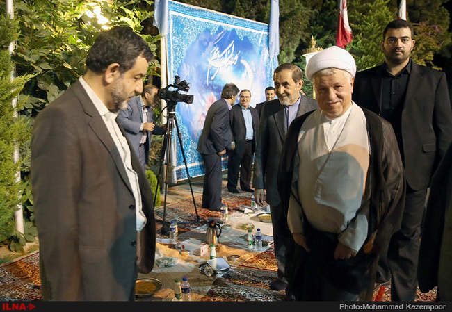 مراسم افطاری دوازدهمین روز ماه مبارک رمضان با حضور آیت الله هاشمی رف�