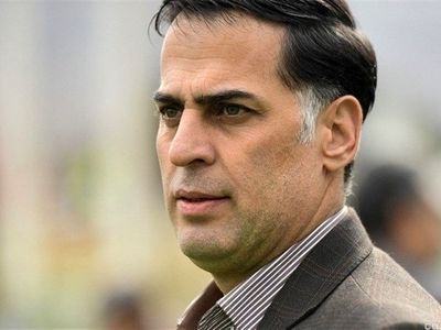 سعید آذری : نقش عزیزی خادم در مذاکره با فیفا بسیار مهم است