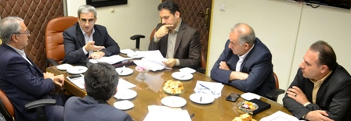 برگزاری  نشست ابلاغ تفاهم نامه توسعه بنگاه های خرد، کوچک و متوسط در گیلان 