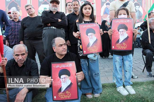 مراسم بزرگداشت رهبر شهید انقلاب در اصفهان