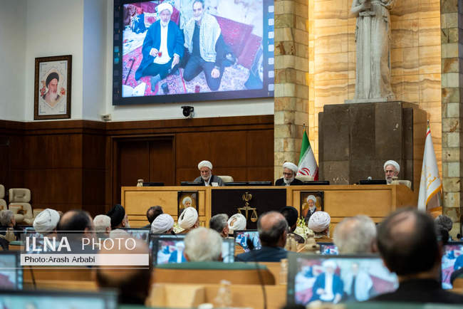 آیین رونمایی از مستند شهیدان رازینی و مقیسه